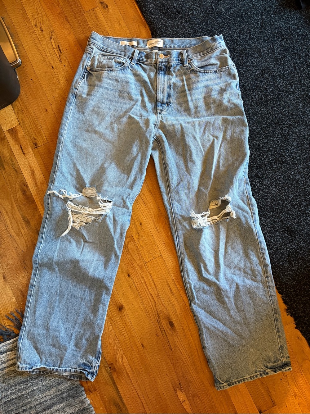 Universal Thread Light Blue Distressed Boyfriend Jeans